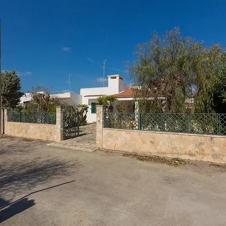 Villa Orange By Barbarhouse Torre Lapillo